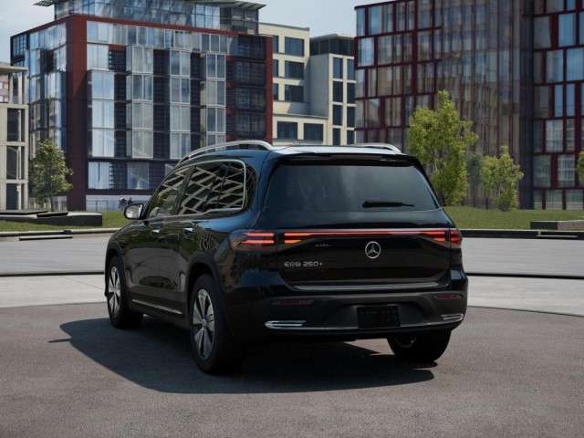 2025 Mercedes Benz EQB photo 26