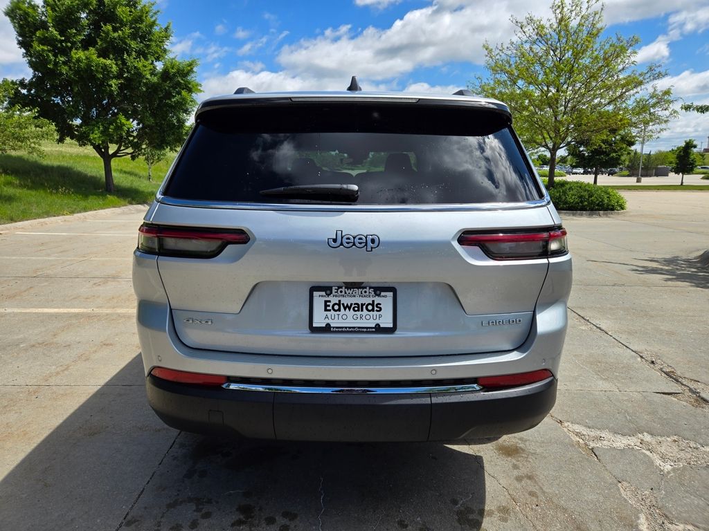 2025 Jeep Grand Cherokee Laredo X photo 4