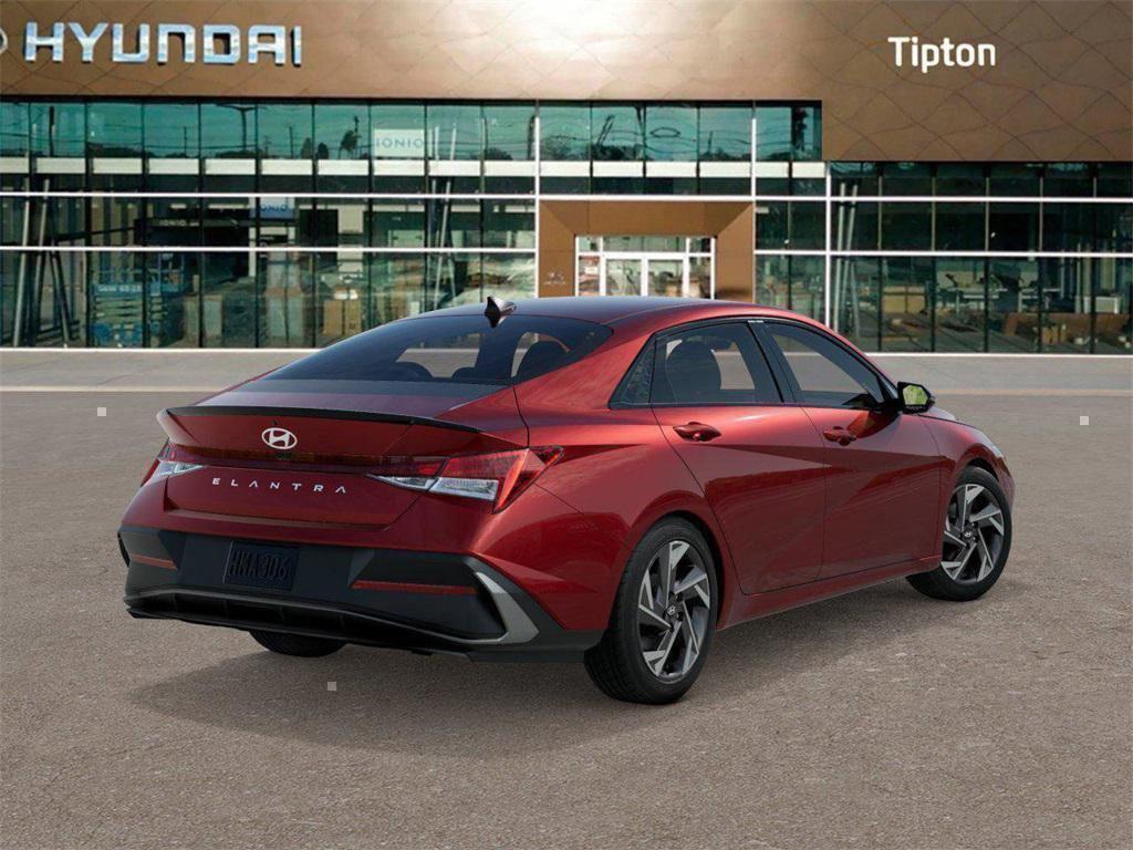 2025 Hyundai Elantra SEL Sport photo 4
