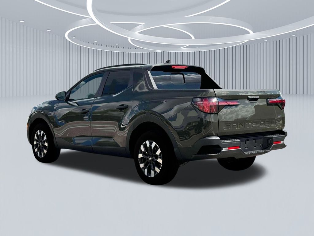 2025 Hyundai Santa Cruz SEL Activity photo 2