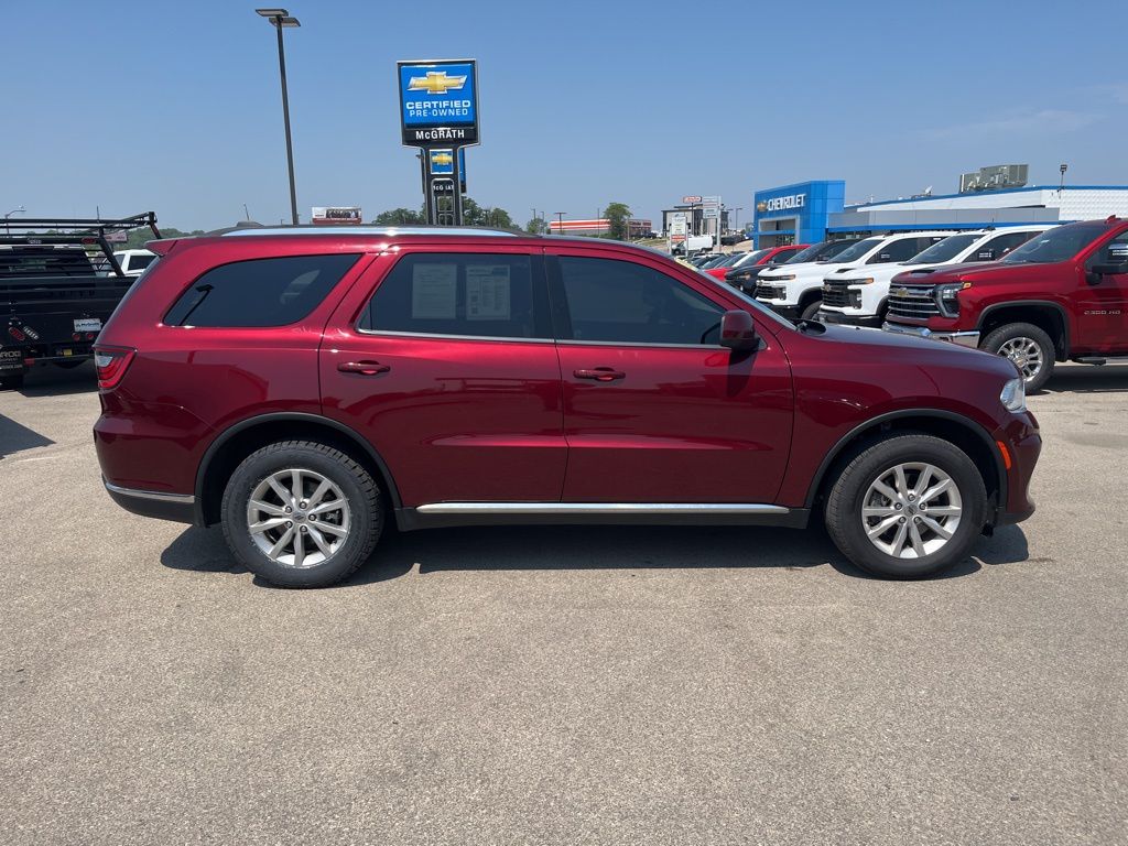 2021 Dodge Durango SXT Plus photo 2
