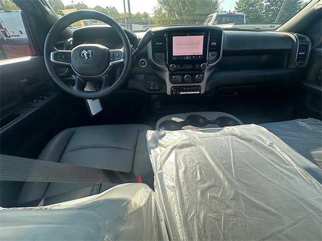 2026 Ram 3500 Tradesman photo 16
