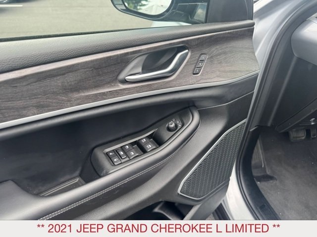 2021 Jeep Grand Cherokee Limited photo 4