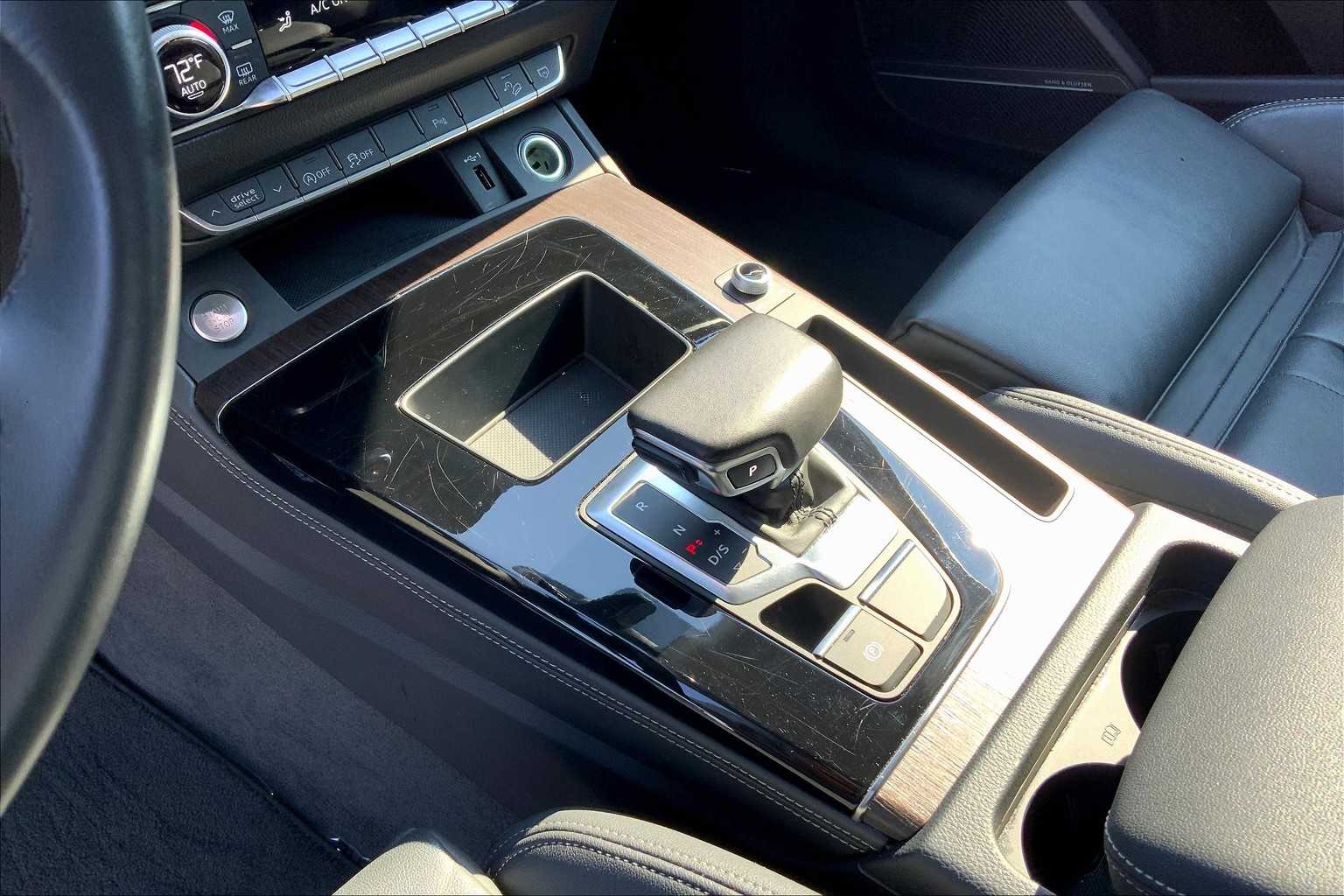 2024 Audi Q5 S line Premium Plus photo 16