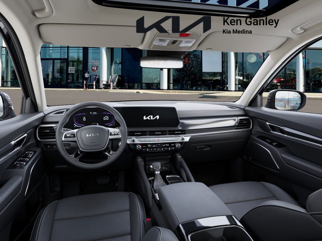 2025 Kia Telluride S photo 12