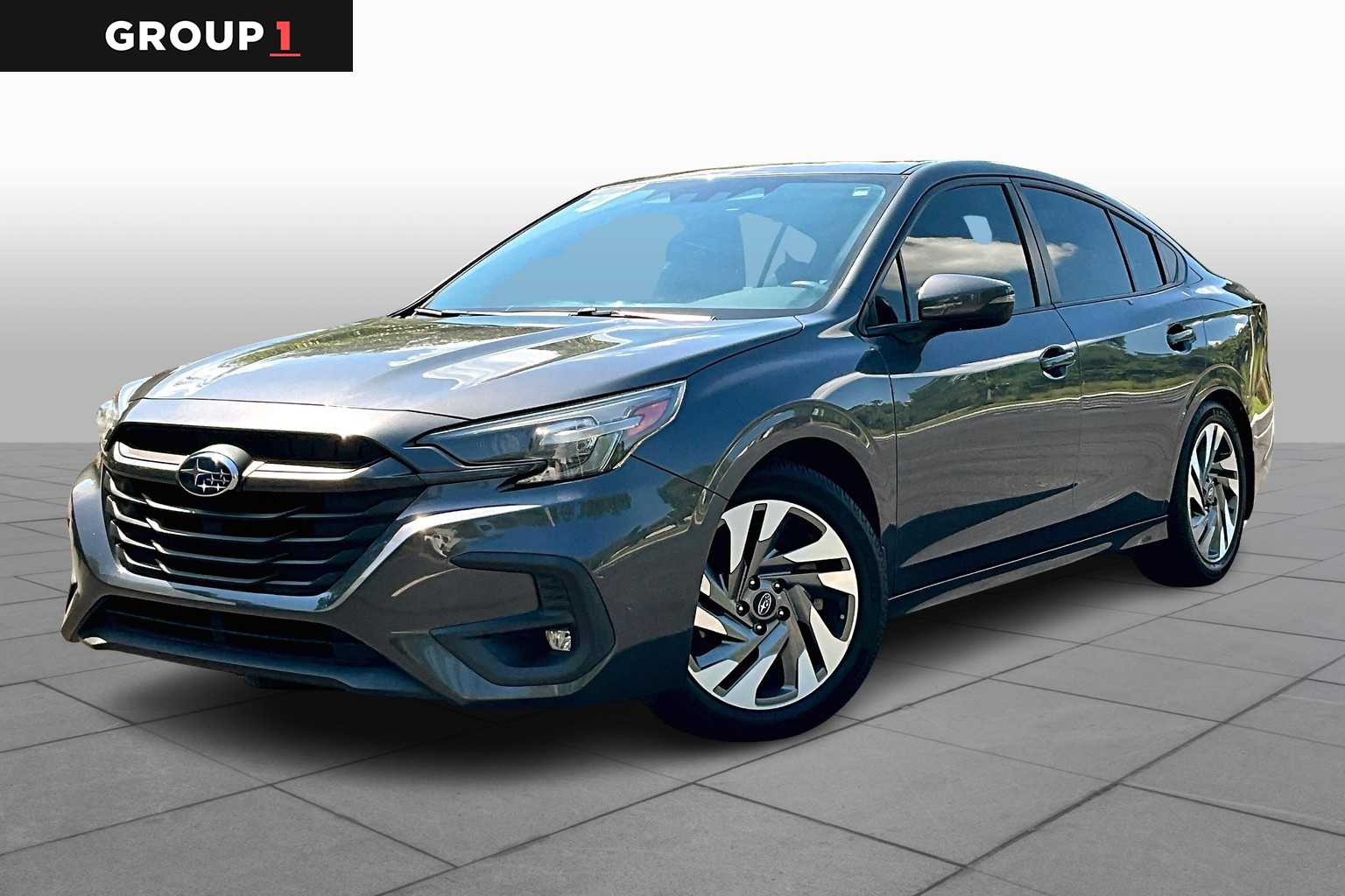 2023 Subaru Legacy Limited's photo