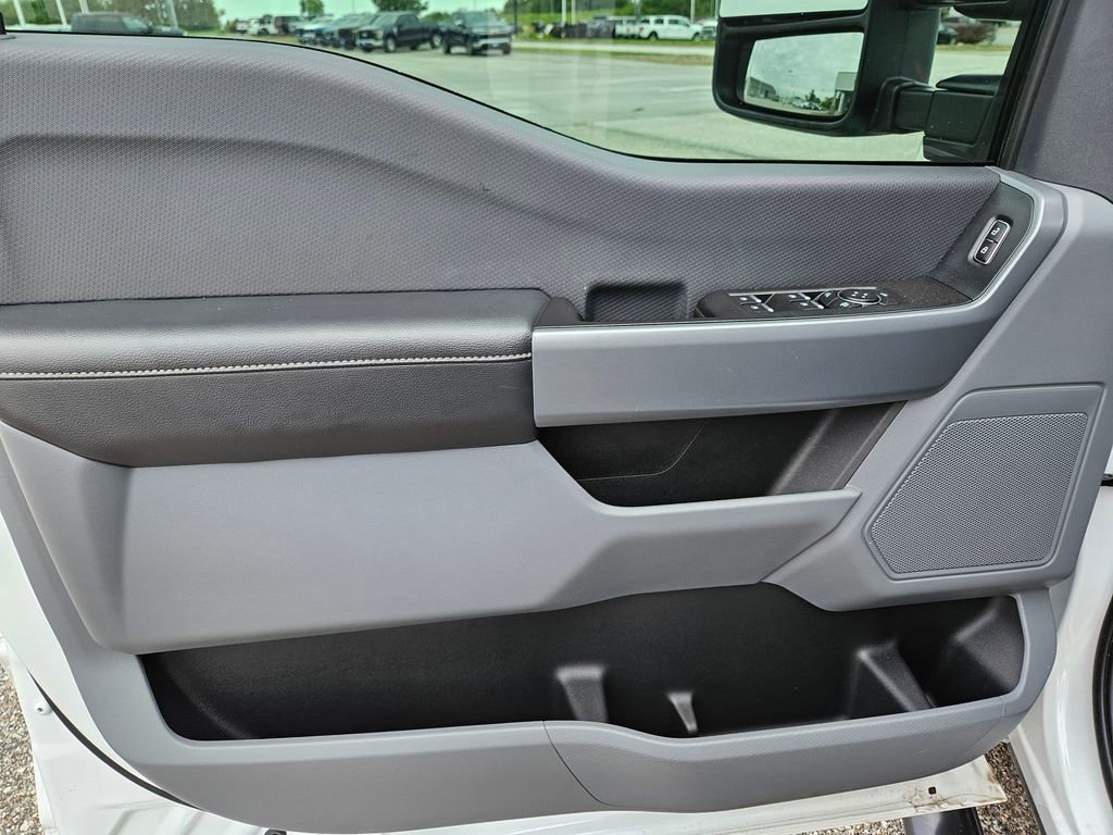 2023 Ford F-150 XLT photo 19