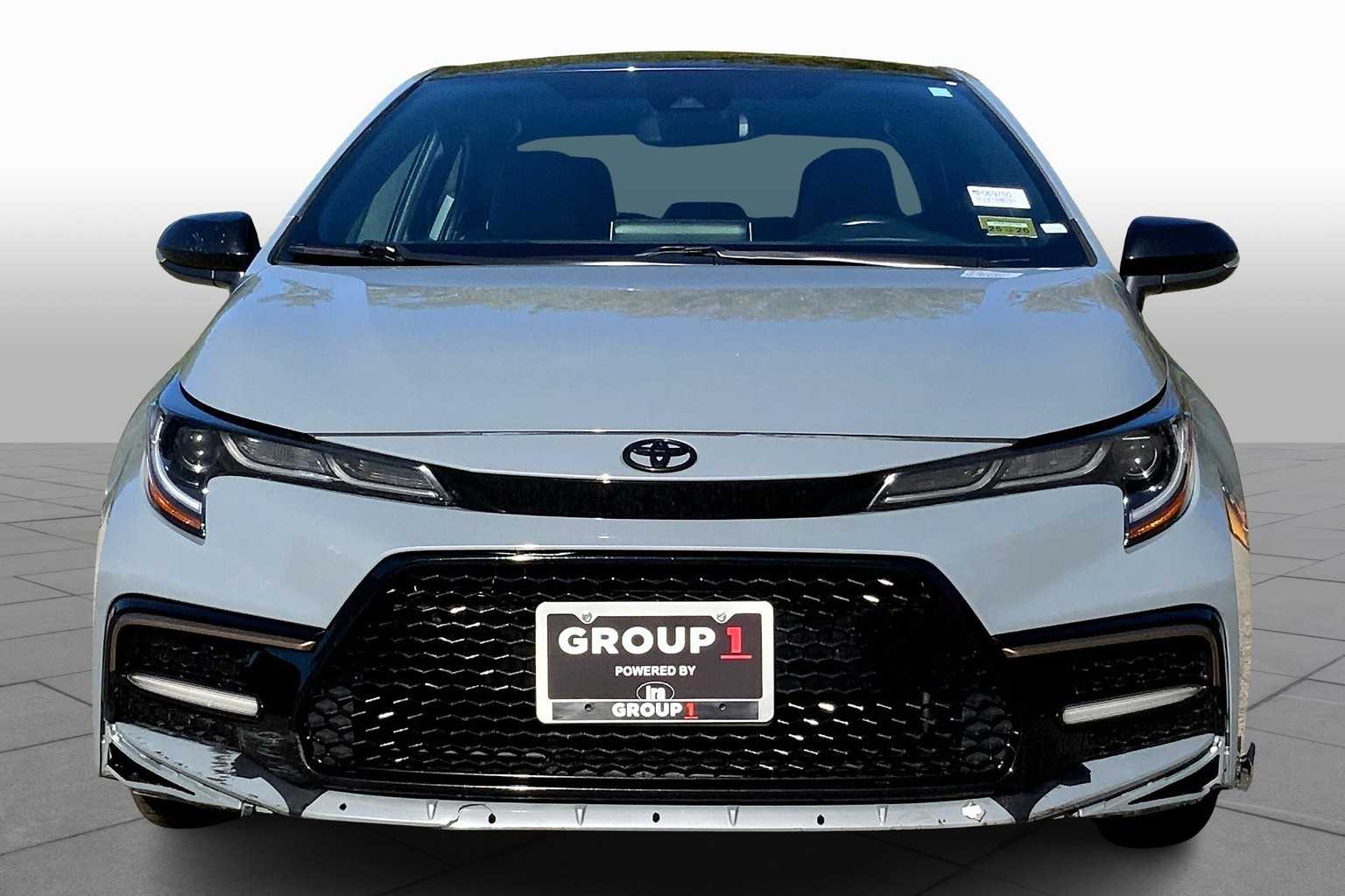 2021 Toyota Corolla SE photo 3