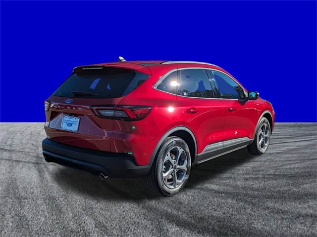 2026 Ford Escape ST-Line photo 3