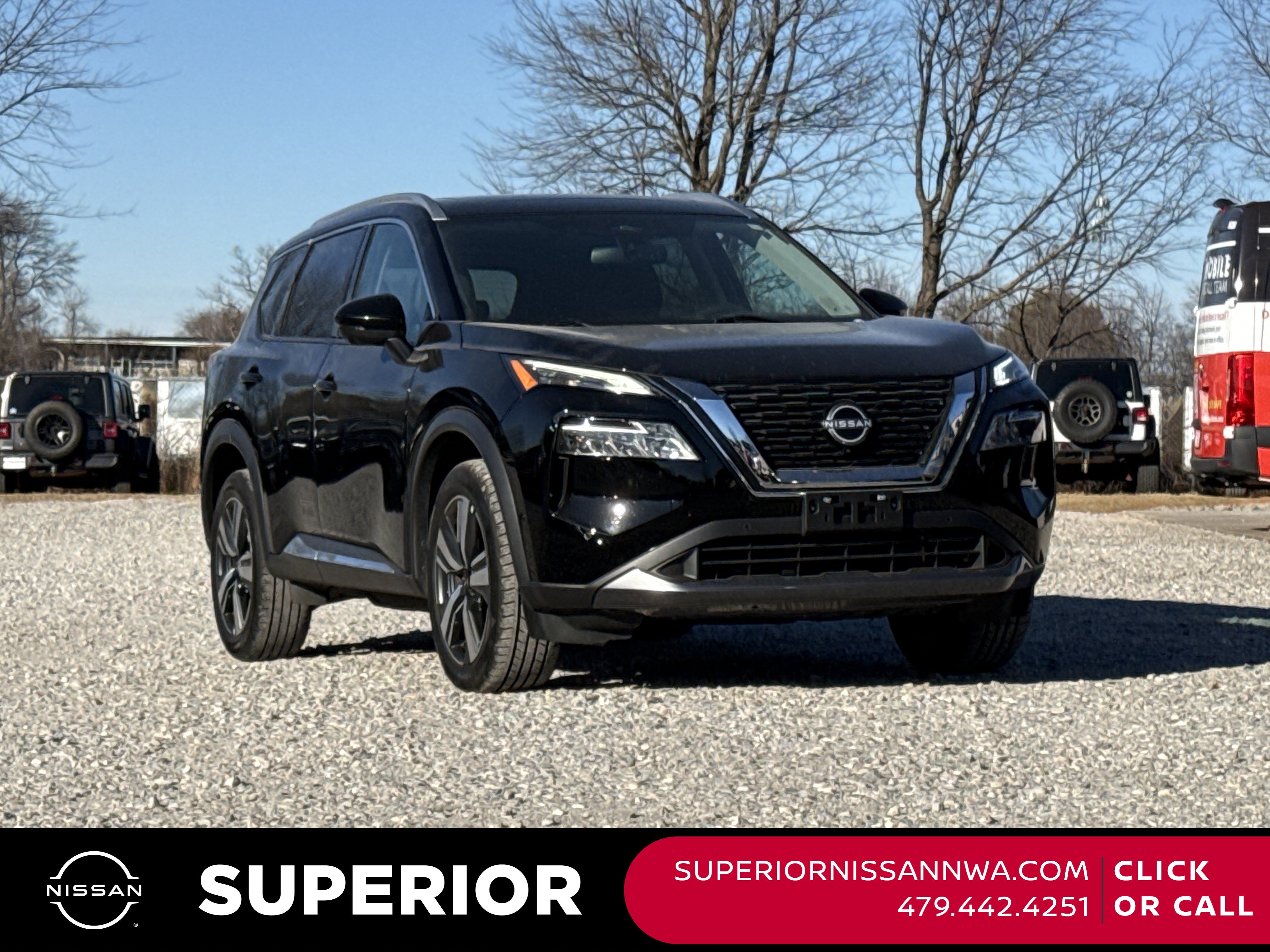 2023 Nissan Rogue SL's photo