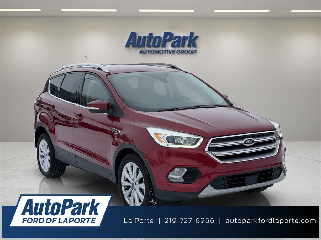 2017 Ford Escape Titanium's photo