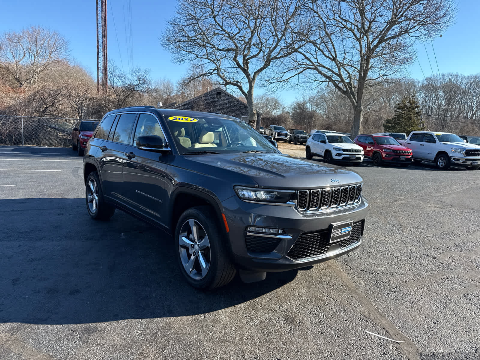 2022 Jeep Grand Cherokee Limited's photo