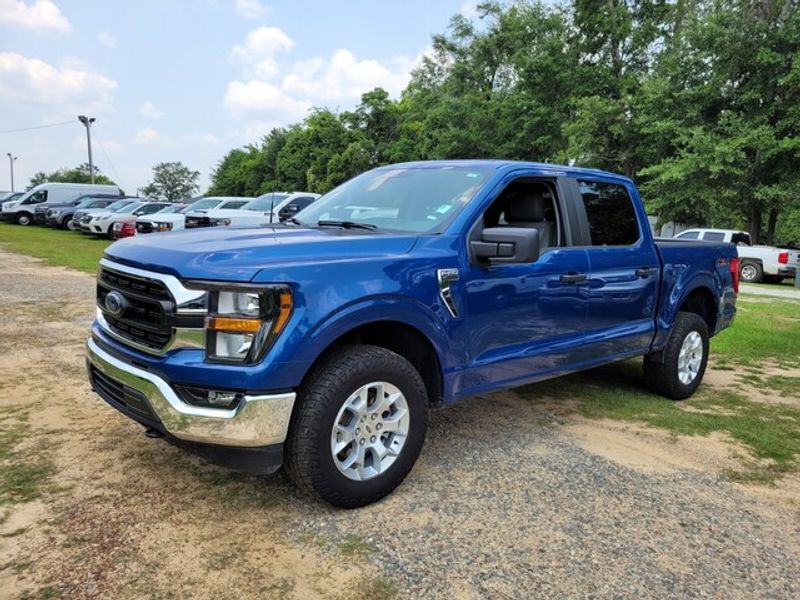 2023 Ford F-150 XLT photo 3