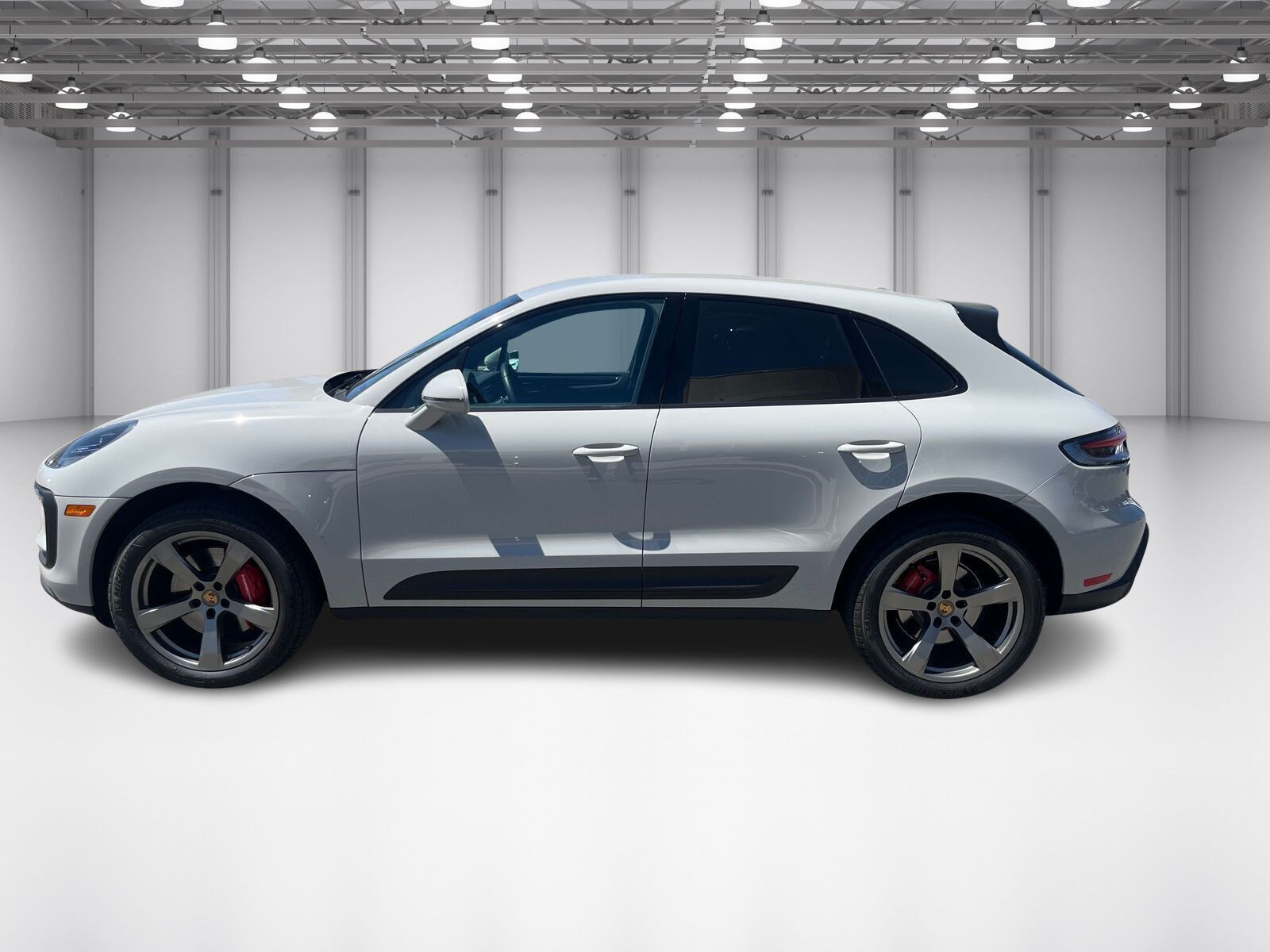 2024 Porsche Macan S photo 8
