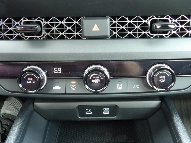 2025 Honda Accord LX photo 22