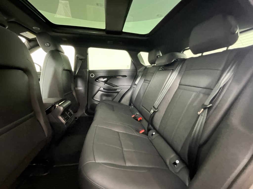 2026 Land Rover Range Rover Evoque S photo 4
