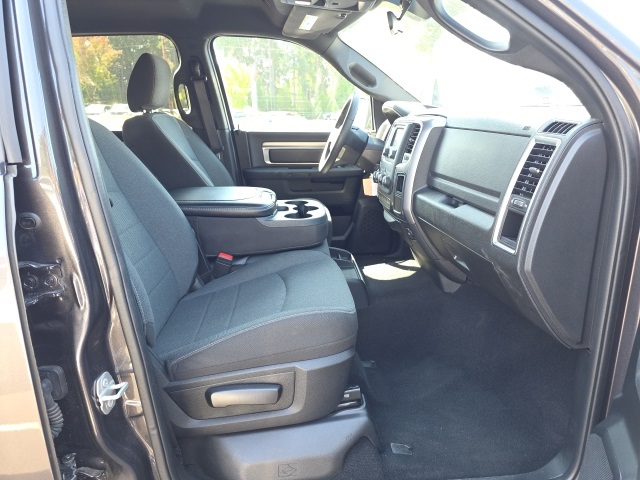 2024 Ram 1500 Classic Warlock photo 21