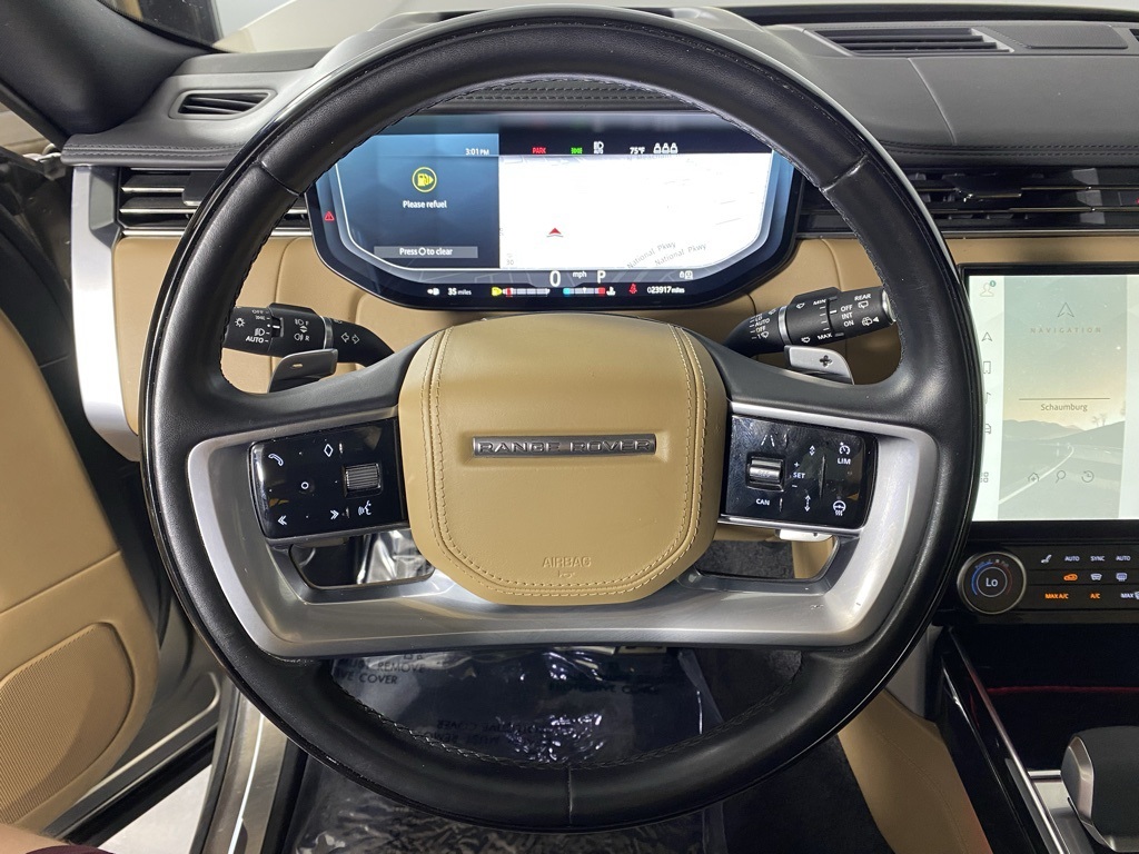 2023 Land Rover Range Rover SE photo 10
