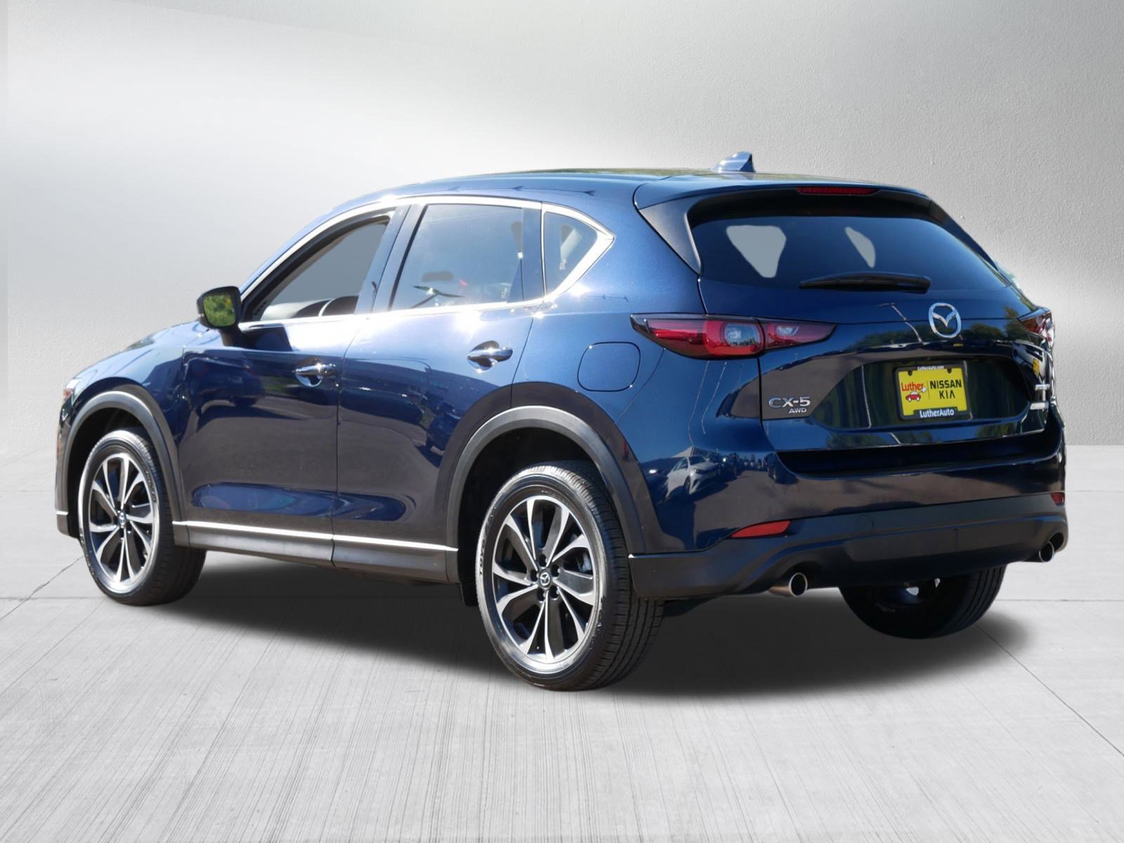 2023 Mazda CX-5 2.5 Premium Plus photo 5