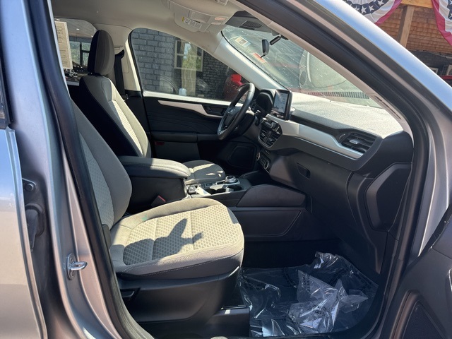 2022 Ford Escape SE photo 16