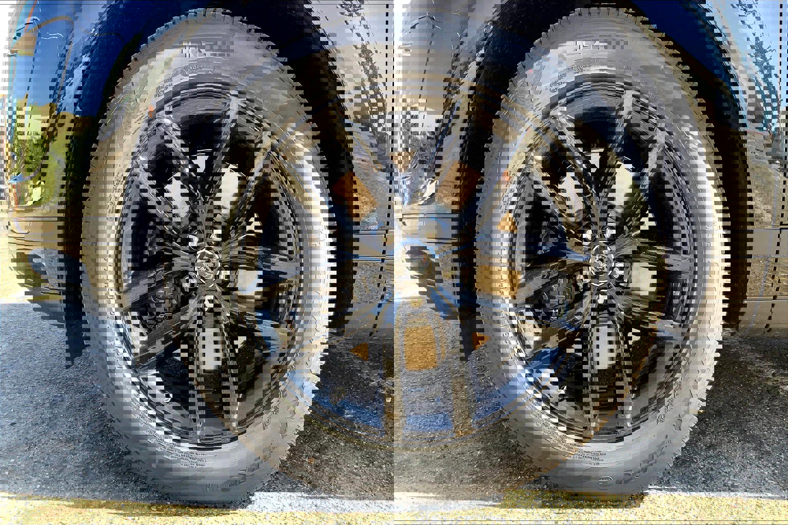 2026 Land Rover Range Rover Evoque S photo 16