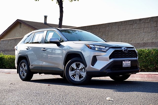 Used 2024 Silver Toyota XLE image 1