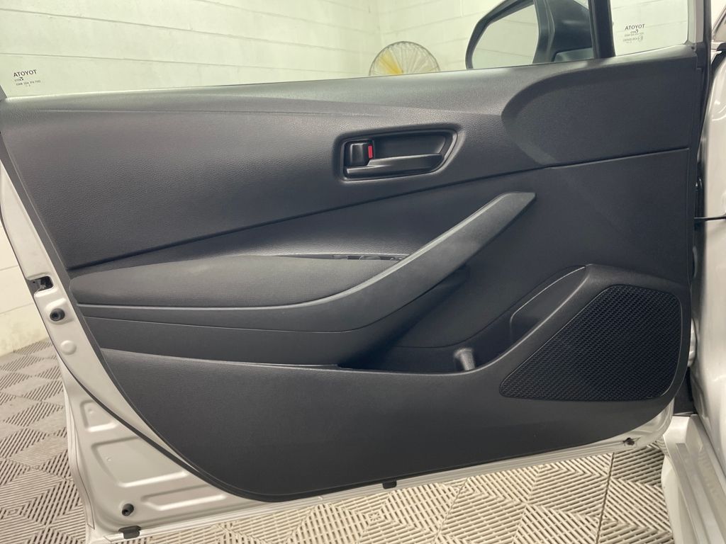 2024 Toyota Corolla LE photo 15