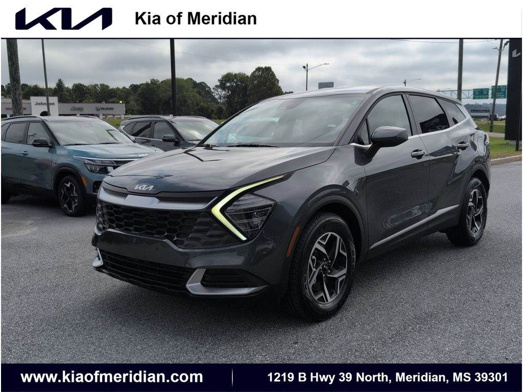 2024 Kia Sportage LX's photo