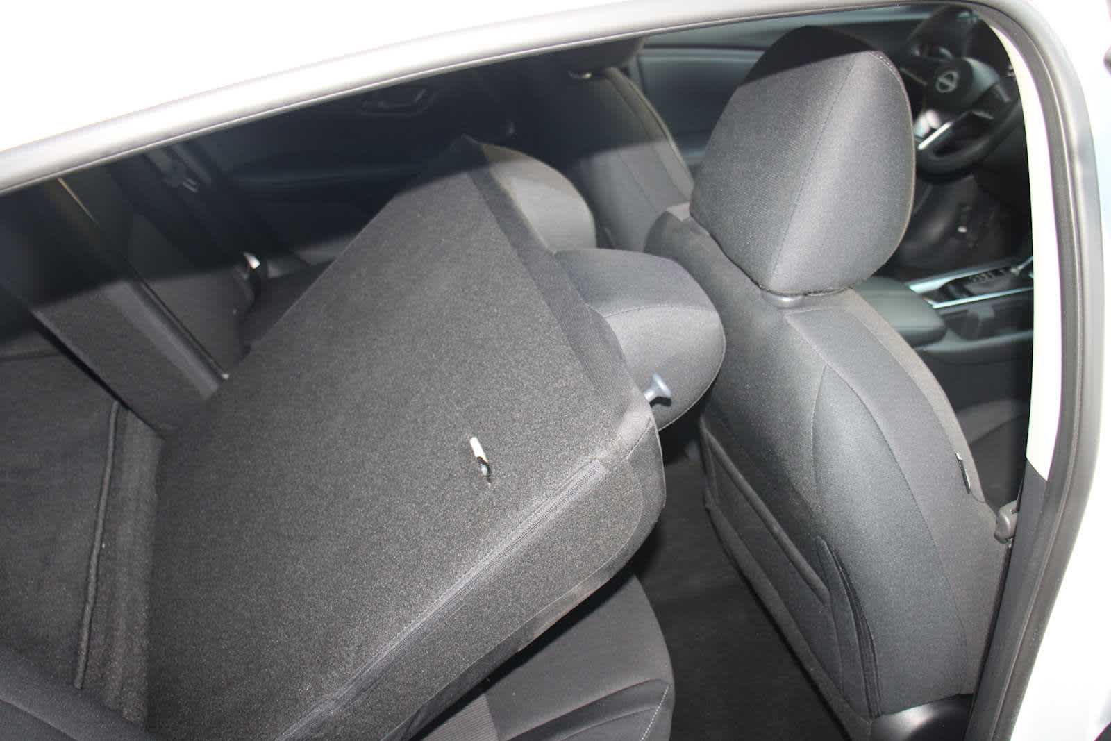 2024 Nissan Sentra SV photo 39