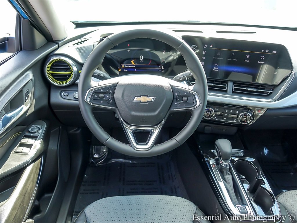 2026 Chevrolet Trax LT photo 15