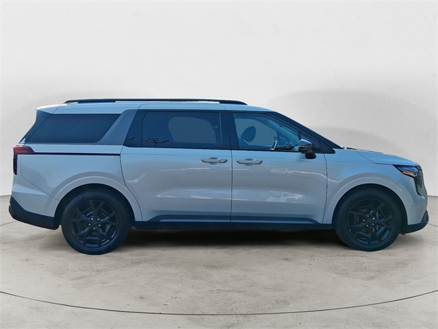 2025 Kia Carnival SX Prestige photo 5