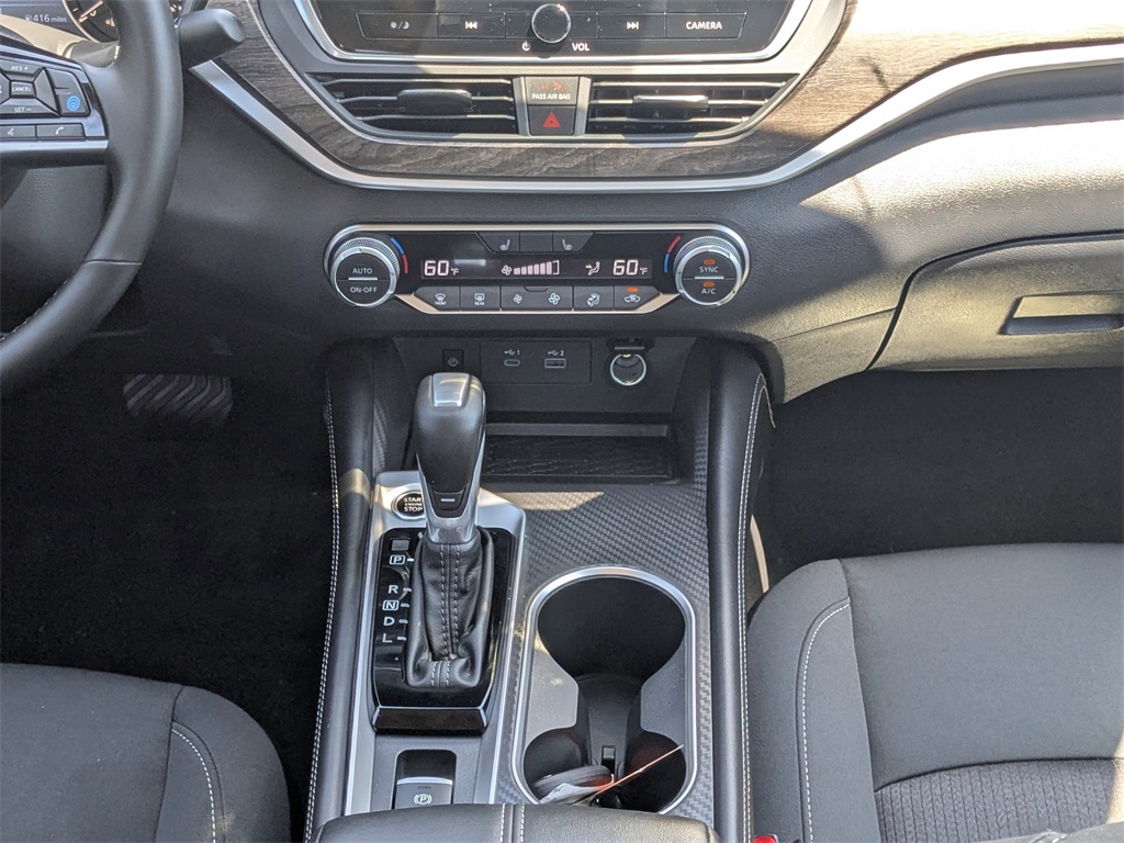 2025 Nissan Altima 2.5 SV photo 17