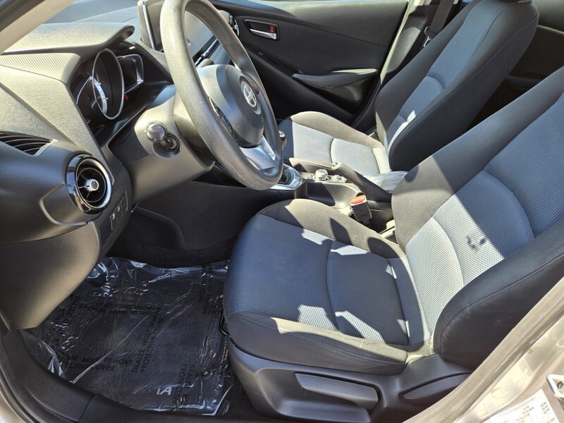 2016 Scion iA photo 8