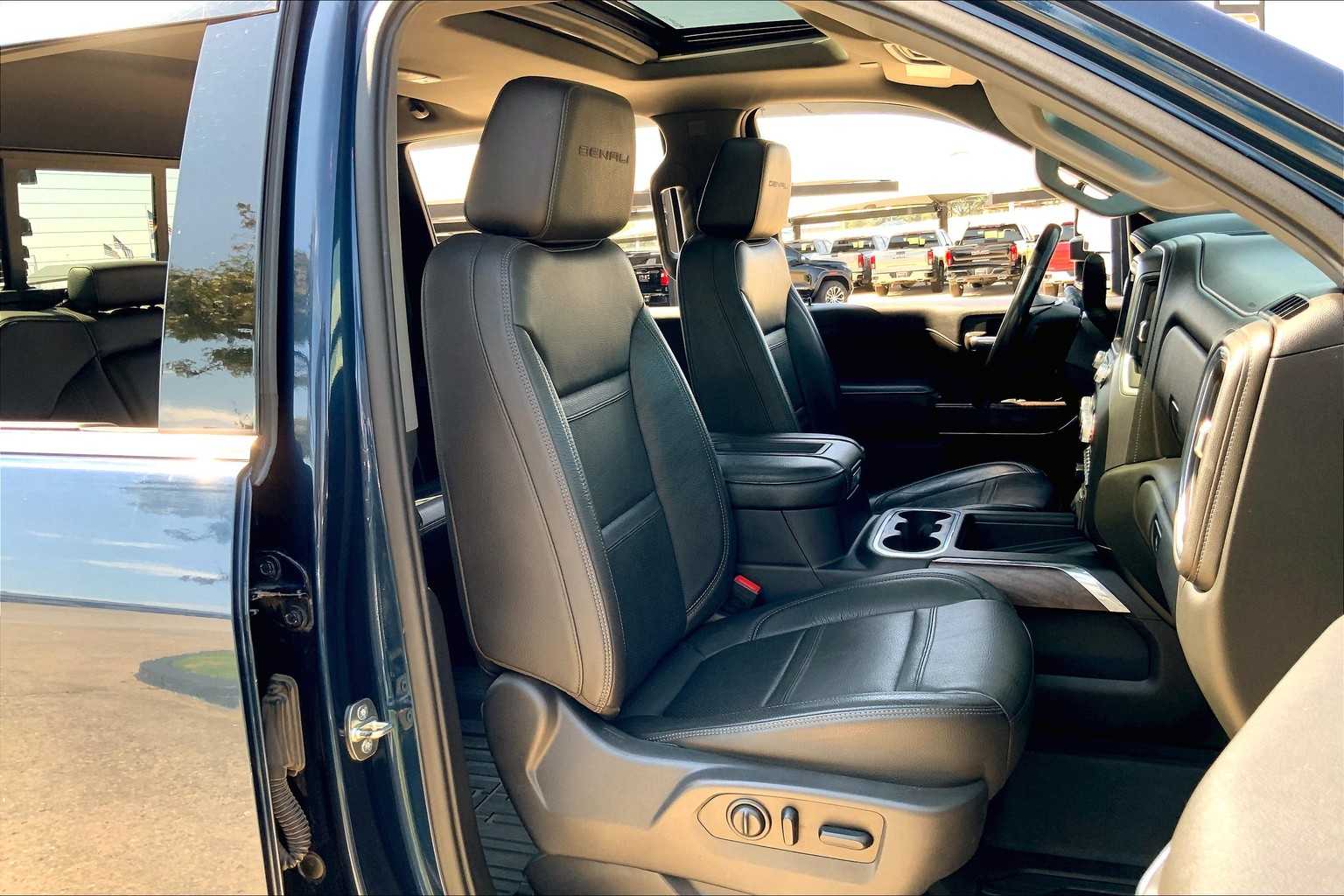 2020 Gmc Sierra Denali photo 8