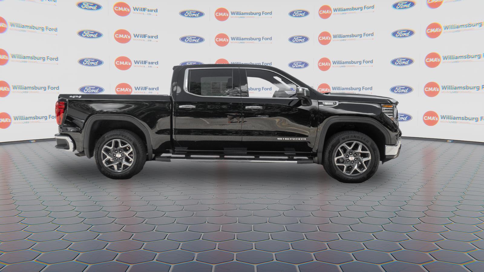2022 Gmc Sierra 1500 SLT photo 2