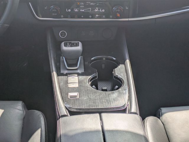 2023 Nissan Rogue SL photo 16