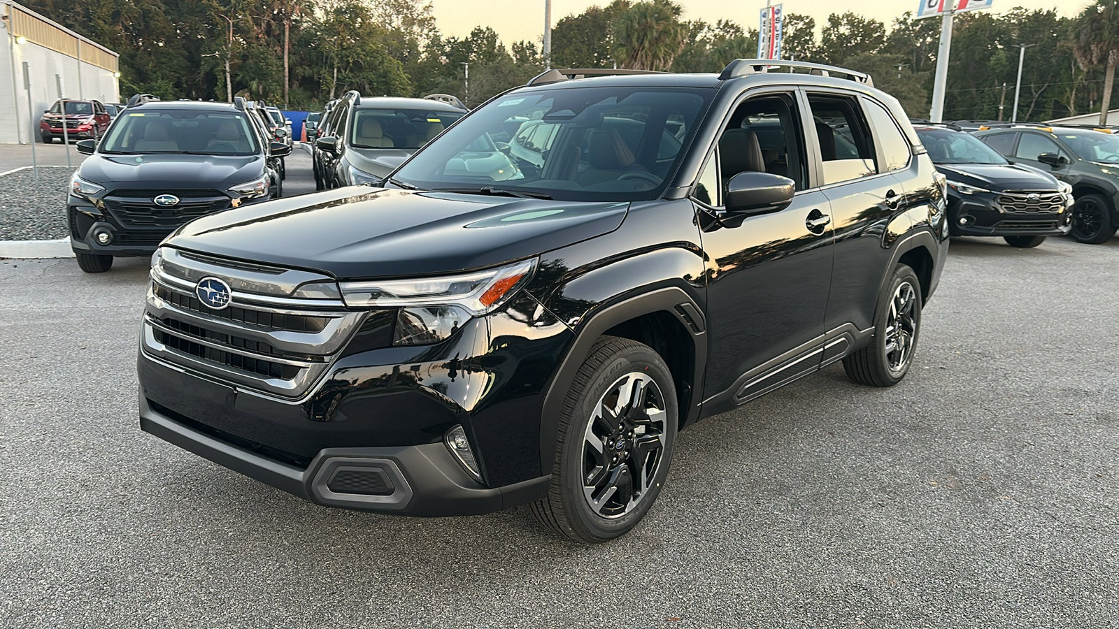 2025 Subaru Forester Limited photo 2