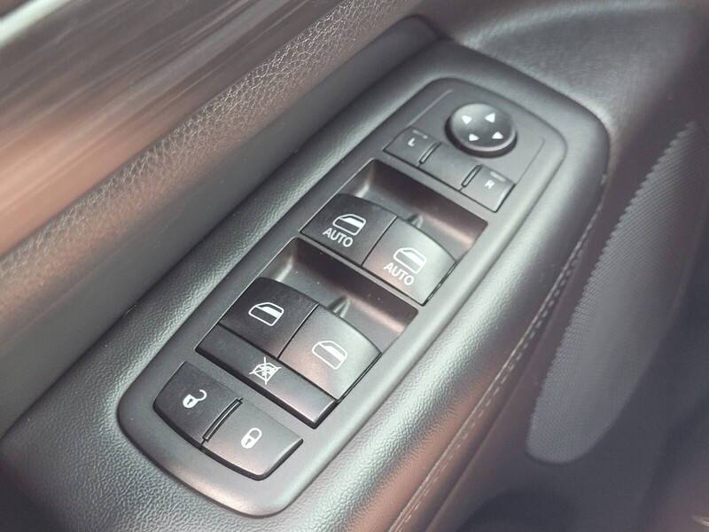 2020 Jeep Grand Cherokee Altitude photo 21
