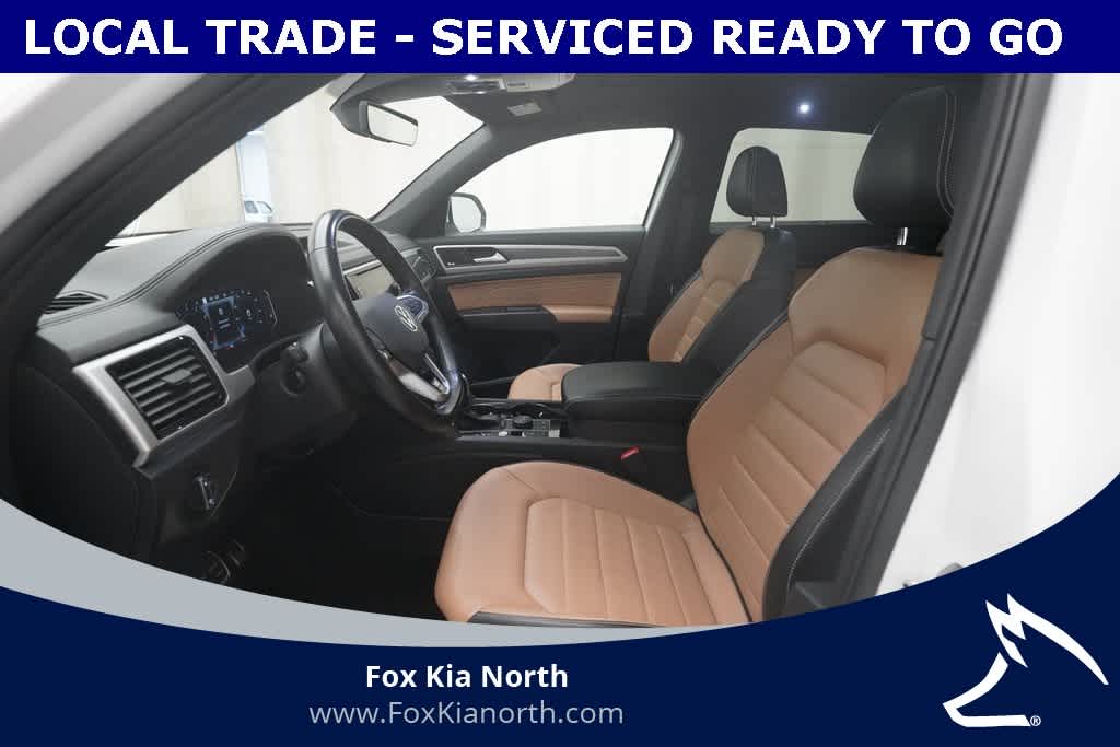 2022 Volkswagen Atlas Cross Sport V6 SEL Premium R-Line photo 5