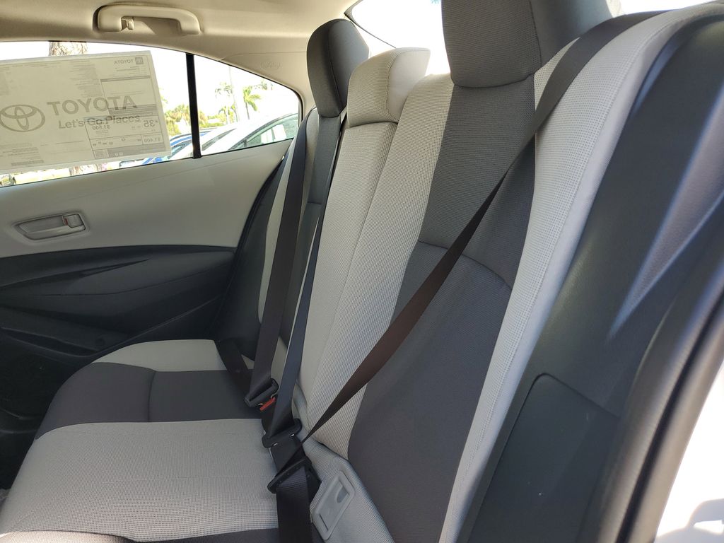 2026 Toyota Corolla LE photo 15