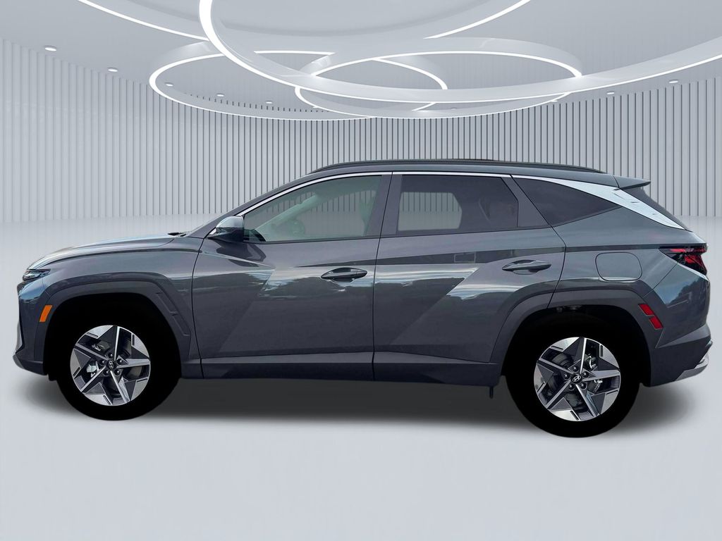 2026 Hyundai Tucson SEL photo 2