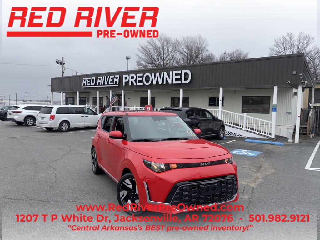 2025 Kia Soul GT-LINE's photo