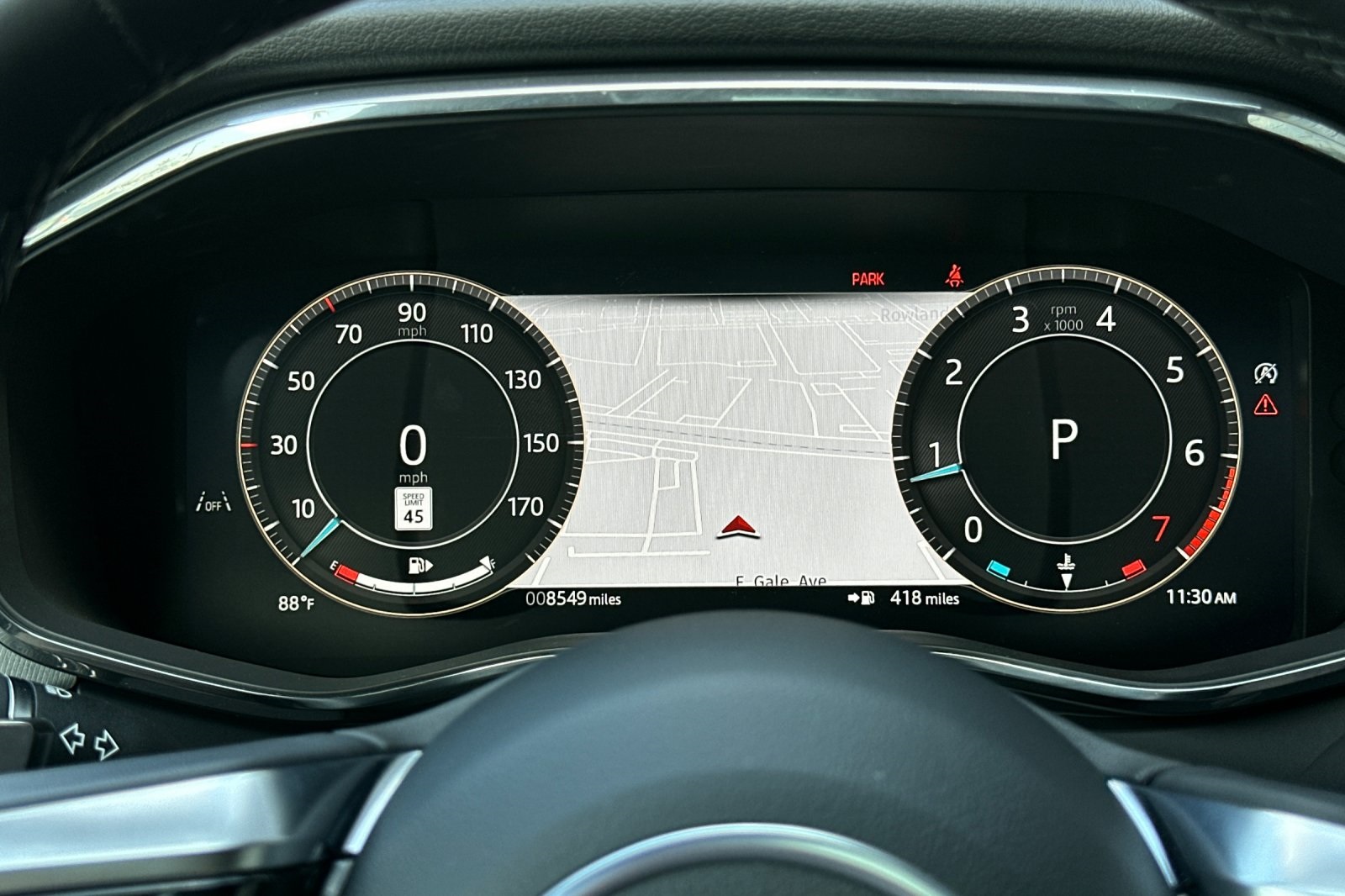 2025 Jaguar F-PACE P250 R-Dynamic S photo 25