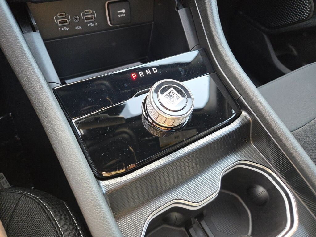 2025 Jeep Grand Cherokee Laredo photo 27
