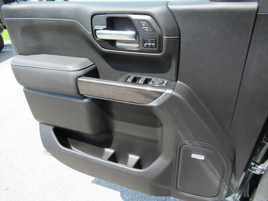 2022 Chevrolet Silverado 1500 LTZ photo 30