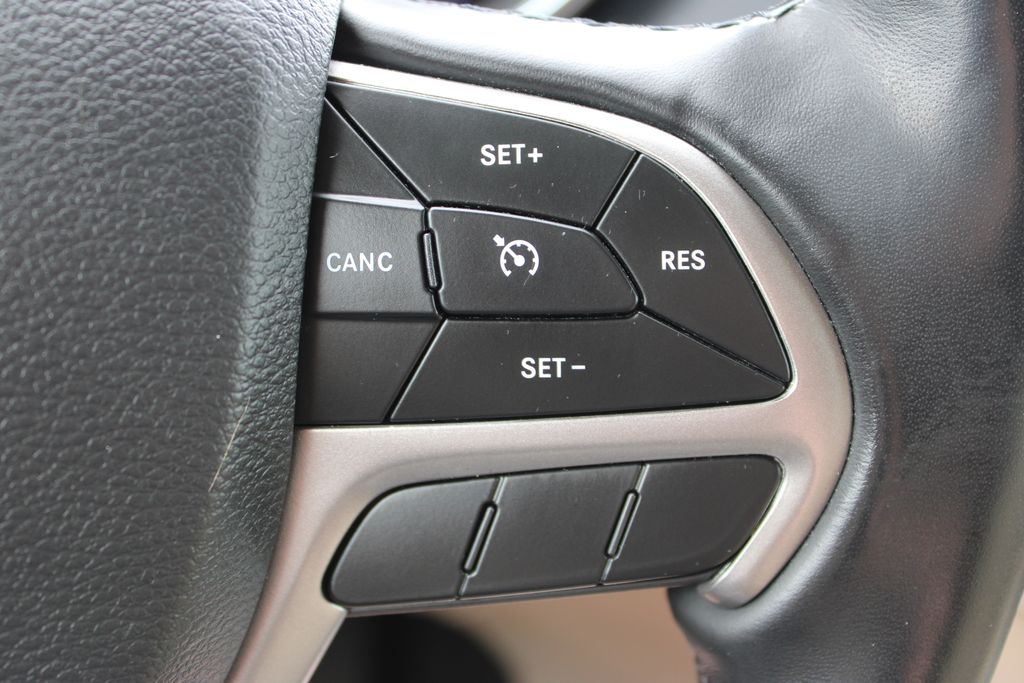 2020 Jeep Grand Cherokee Limited photo 27