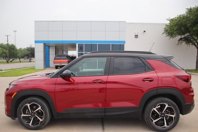 2021 Chevrolet Trailblazer RS photo 3