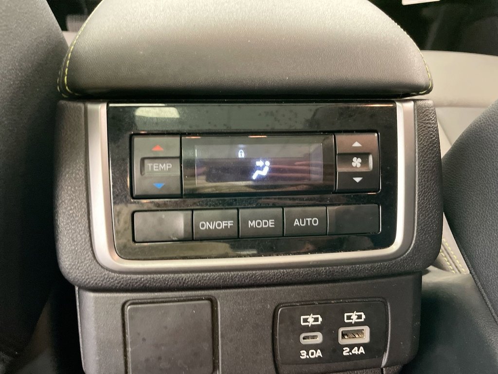 2023 Subaru Ascent Onyx Edition photo 21