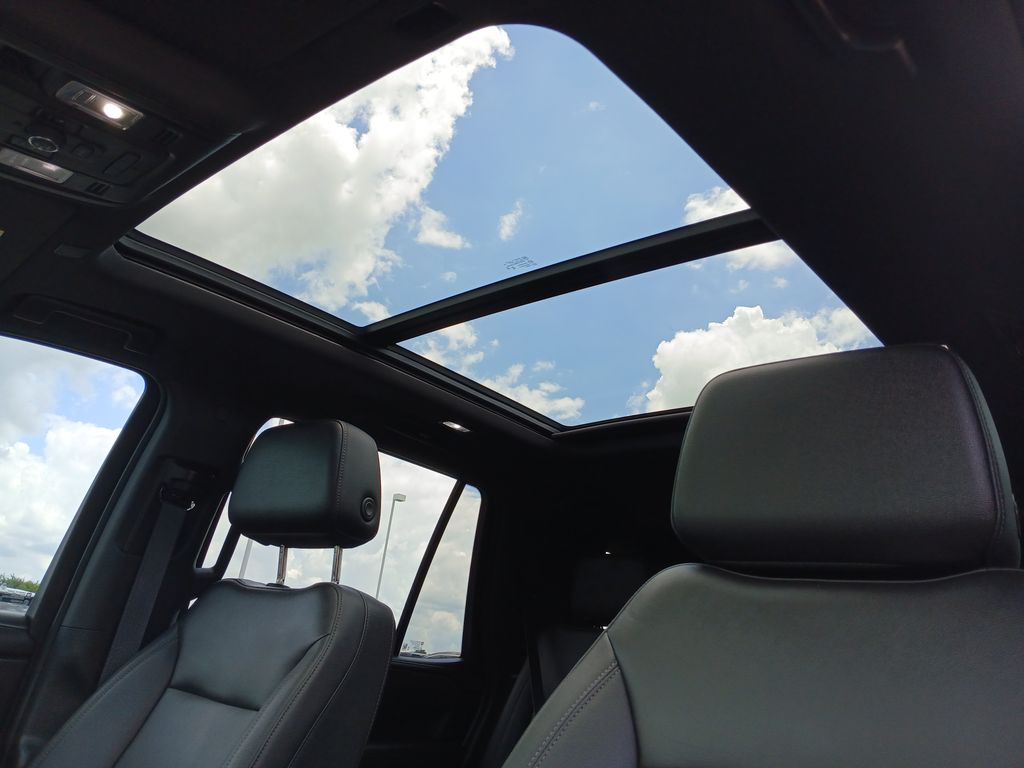2023 Chevrolet Tahoe Z71 photo 18