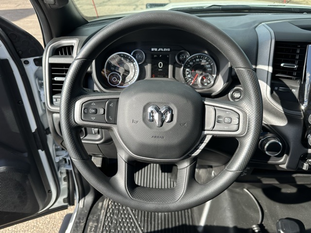 2024 Ram 2500 Tradesman photo 3